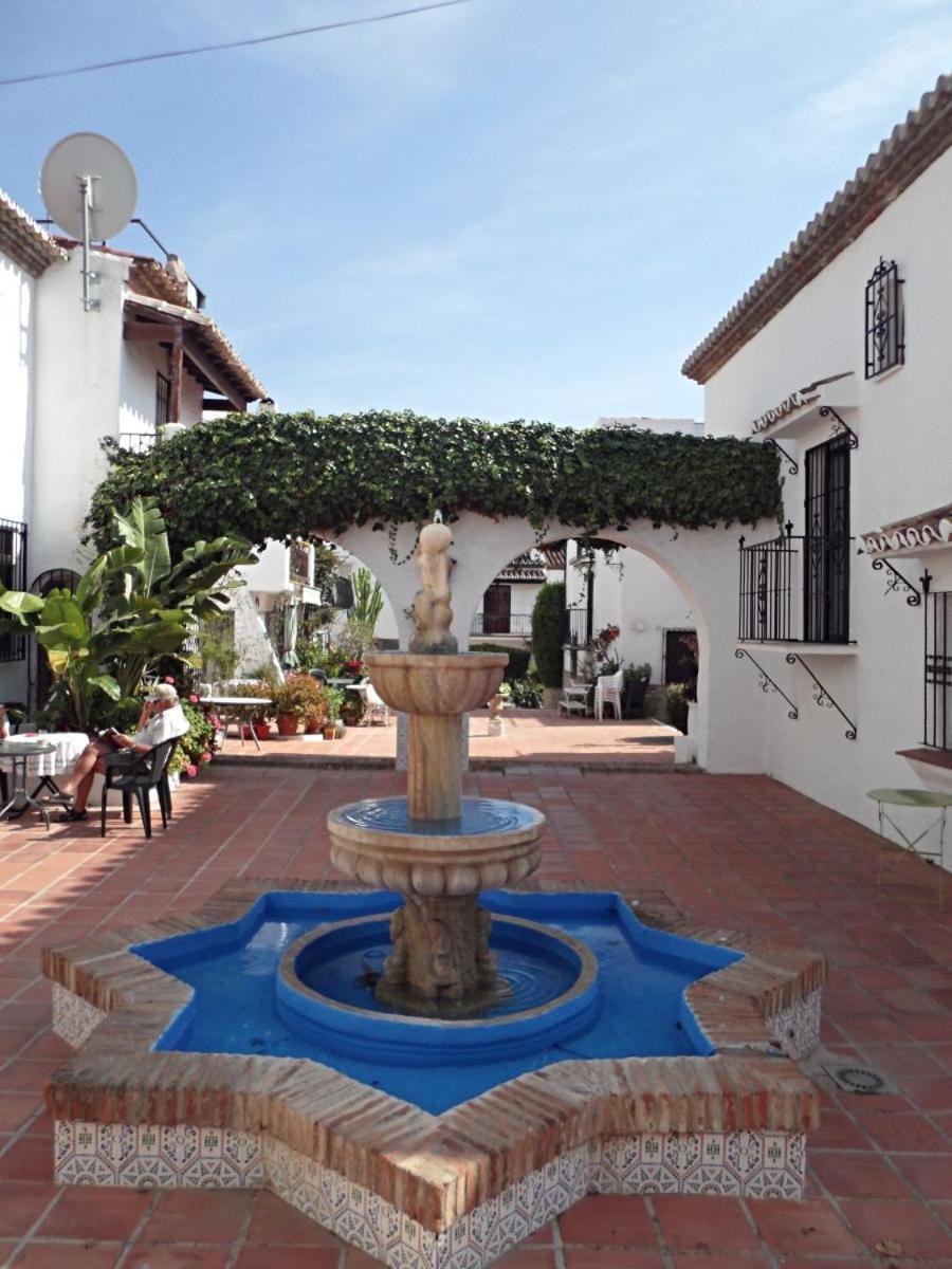 Villa Nueva Nerja 22 Menyber Exterior foto