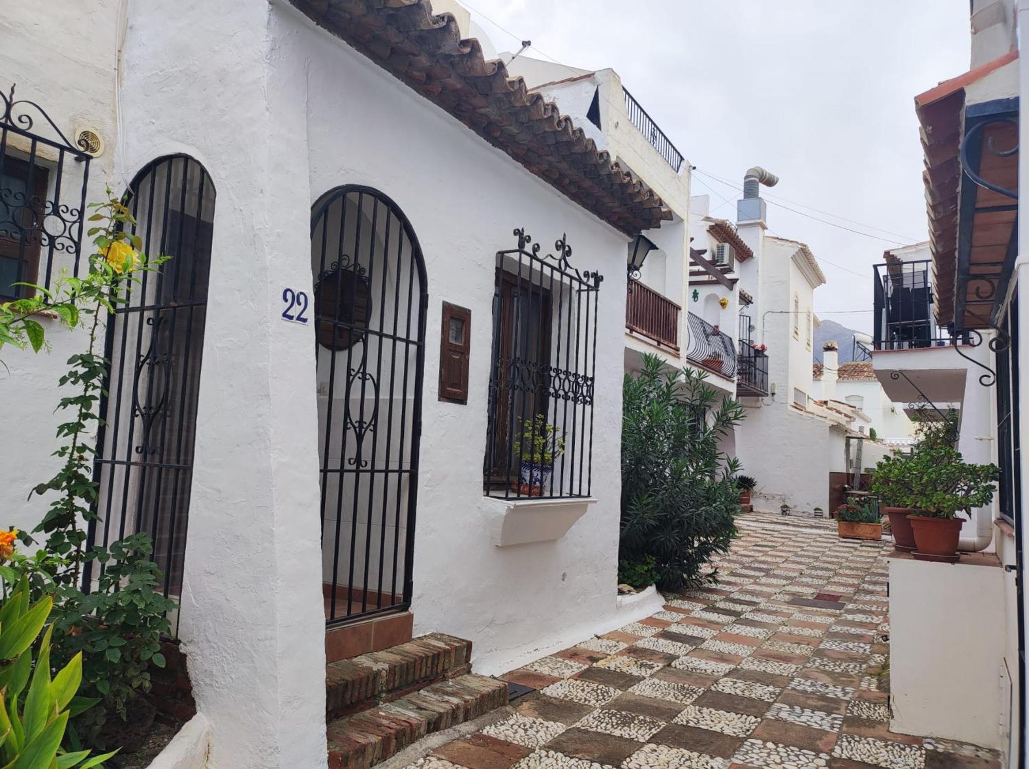 Villa Nueva Nerja 22 Menyber Exterior foto