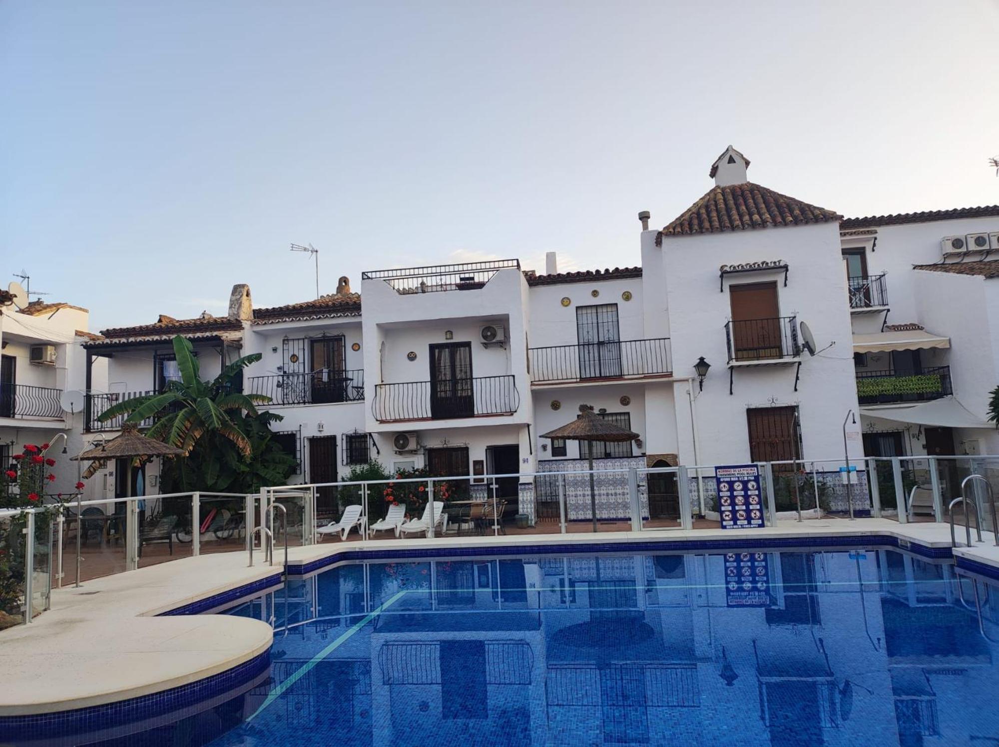 Villa Nueva Nerja 22 Menyber Exterior foto